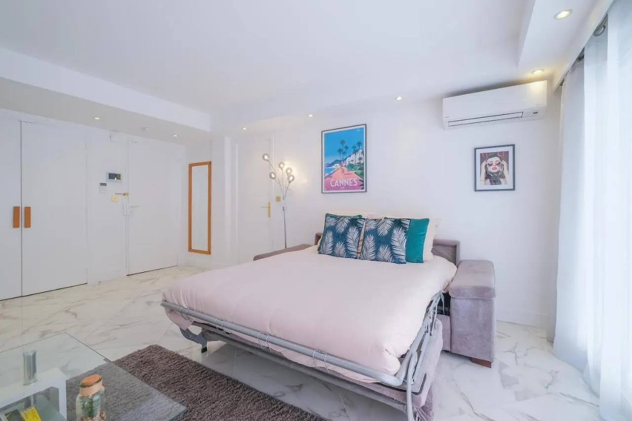 Magnifique Appart 3 Pieces Cannes Croisette Ideal 4 Personnes 0*,  Francie